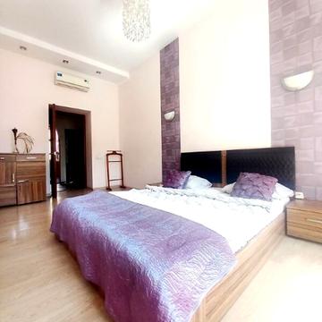 Князя Мстислава Удатного вул., 5