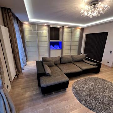 Олександра Архипенка вул. (), 5