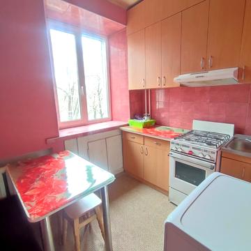 Гімназійна набережна вул. (Червоношкільна набережна), 22