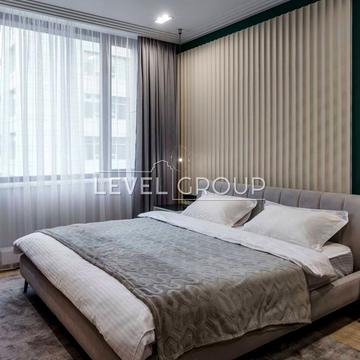 Антоновича вул. (Горького), 44