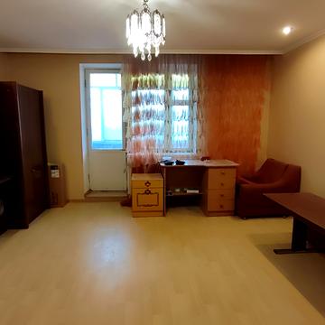 Святого Зигмунта Фелінського вул., 7