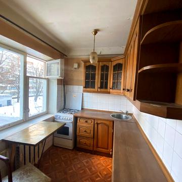 Вишгородська вул., 38