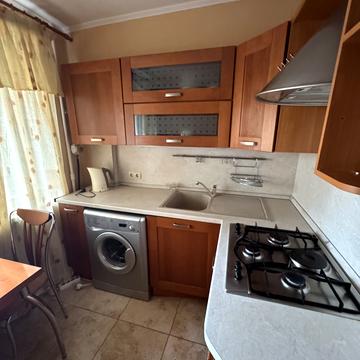 Велика Васильківська вул. (Червоноармійська), 124-А