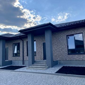 Назарія Яремчука вул.