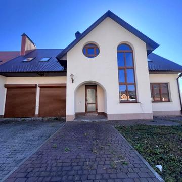 Лесі Українки, 68