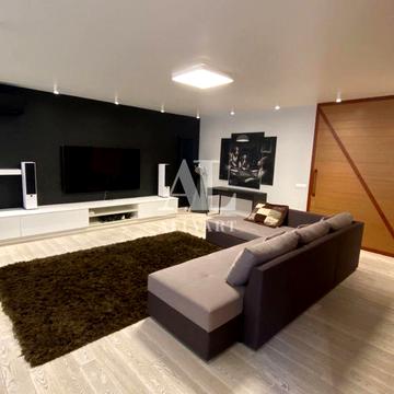 Ділова вул. (Димитрова), 2-Б