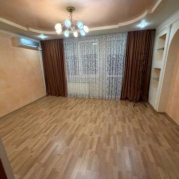 Мирослава Скорика вул. (Василя Сурикова), 3