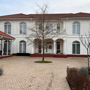 Берегова вул.