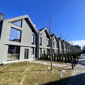 Євгена Патона вул.