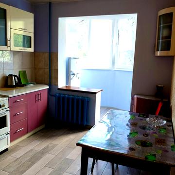 Князя Володимира Великого просп., 77а