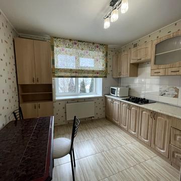 Панаса Мирного вул., 18