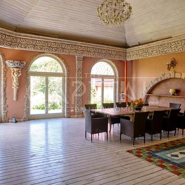 Соборна вул., 5