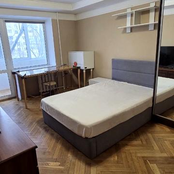 Ігоря Шамо бульв. (Олексія Давидова), 7