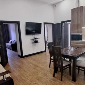 Юліуша Словацького вул., 18