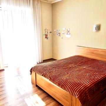 Центральна вул., 34-Б