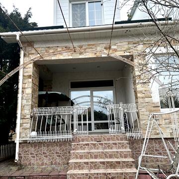 Львівська вул.