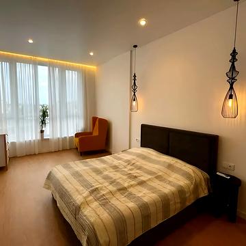 Євгена Коновальця вул., 37-А