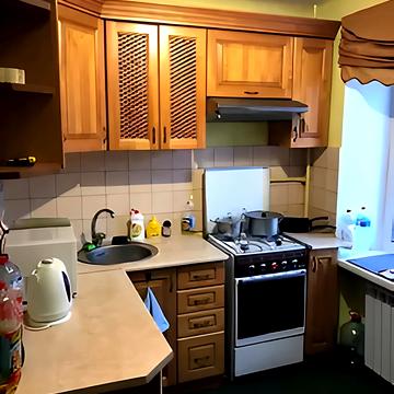 Української Перемоги вул. (Академіка Сахарова), 27