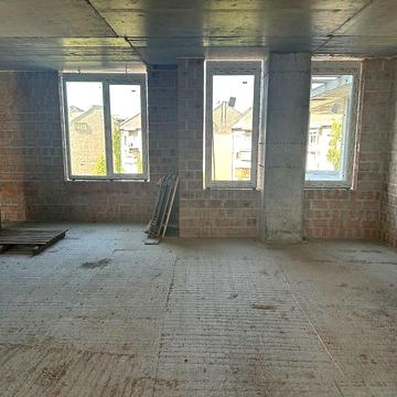 Юліана Целевича вул., 36а