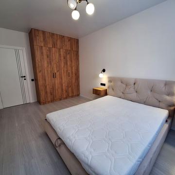 Олександра Олеся вул., 2-Б