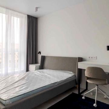 Героїв Майдану вул., (Будинок 2)