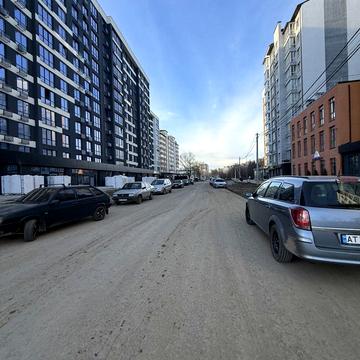 Хіміків вул., 37