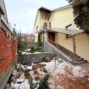 Київська вул. (Більшовицька)