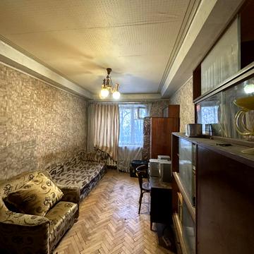 Братиславська вул., 34