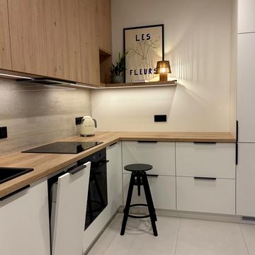 Тиводара Легоцького вул., 80