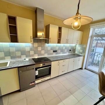 Підградська вул., 1