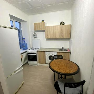 Саксаганського вул., 84-86