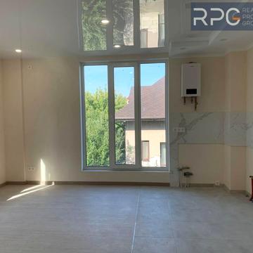 Інститутська вул., (Будинок 2)