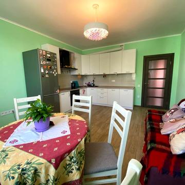 Академіка Заболотного вул., 15-В