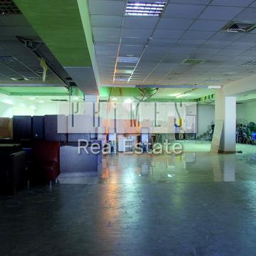 Героїв Космосу вул., 5-А