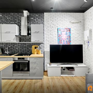 Академіка Лебедєва вул., 1