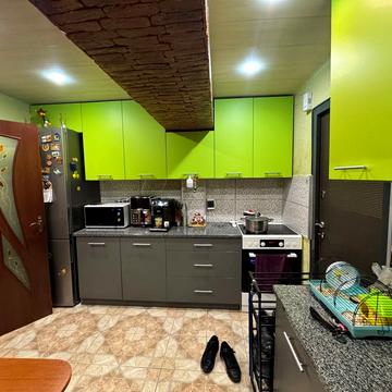 Зелена вул., 107