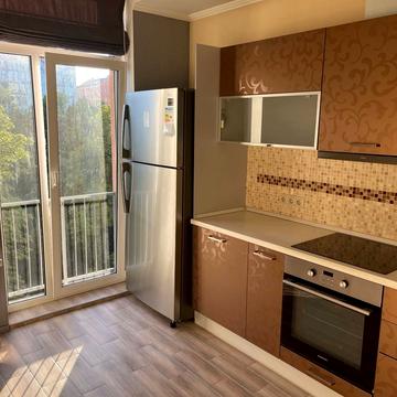 Регенераторна вул., 4к2