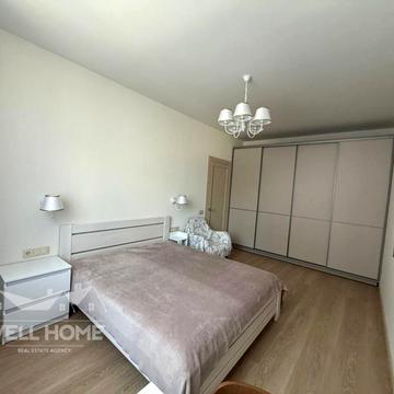 Набережна вул., 8д