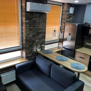 Салютна вул., 2к3