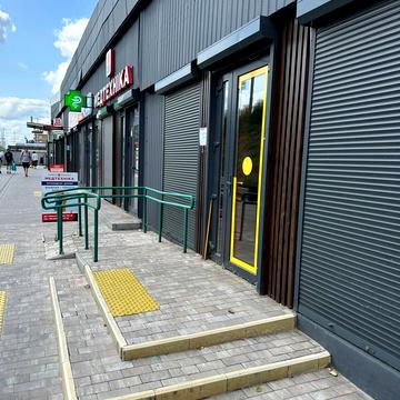 Берестейський просп. (Перемоги), 100