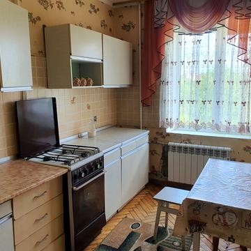 Чубинського вул., 2