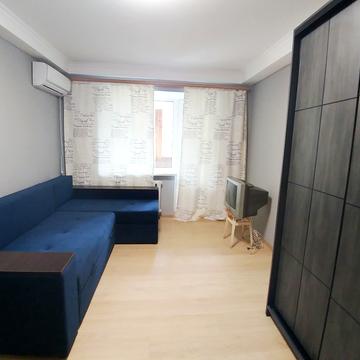 Петра Ніщинського вул., 6