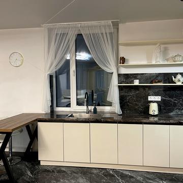 Вячеслава Чорновола просп. (), 77