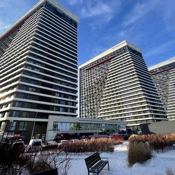 Дніпровська набережна вул., 15-Ж