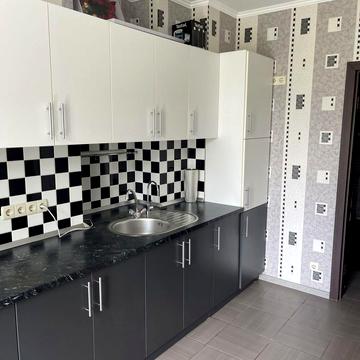 Миколи Голего вул. (Лебедєва-Кумача), 7-В