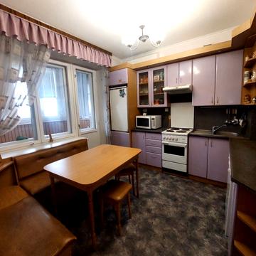 Панаса Мирного вул., 27