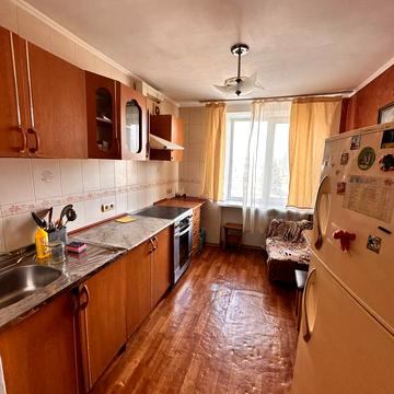 Варненська вул., 7в