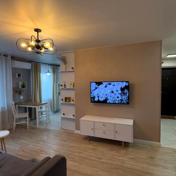 Олександра Поля просп. (Кірова), 45