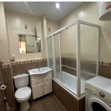 Світлий пров., 11