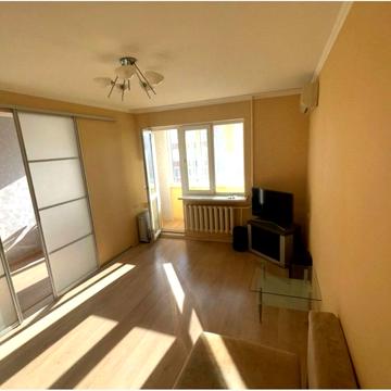 Світлий пров., 11